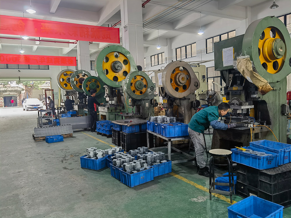中山五金加工的操作步骤是如何的